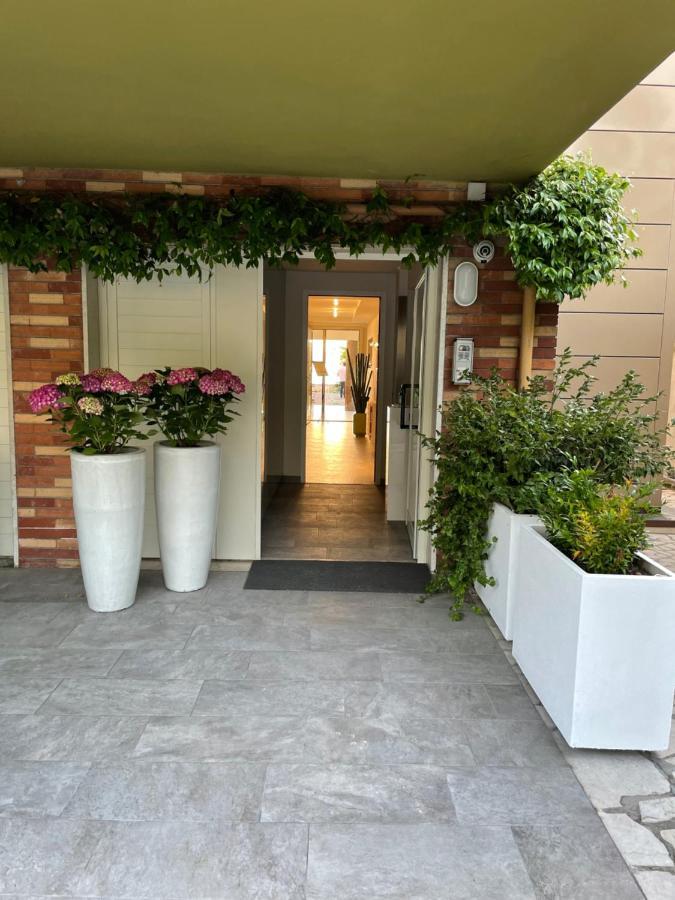 Le Petit Du Lac Sirmione Exterior foto