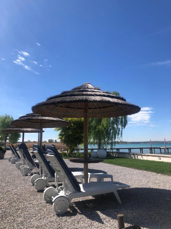 Le Petit Du Lac Sirmione Exterior foto